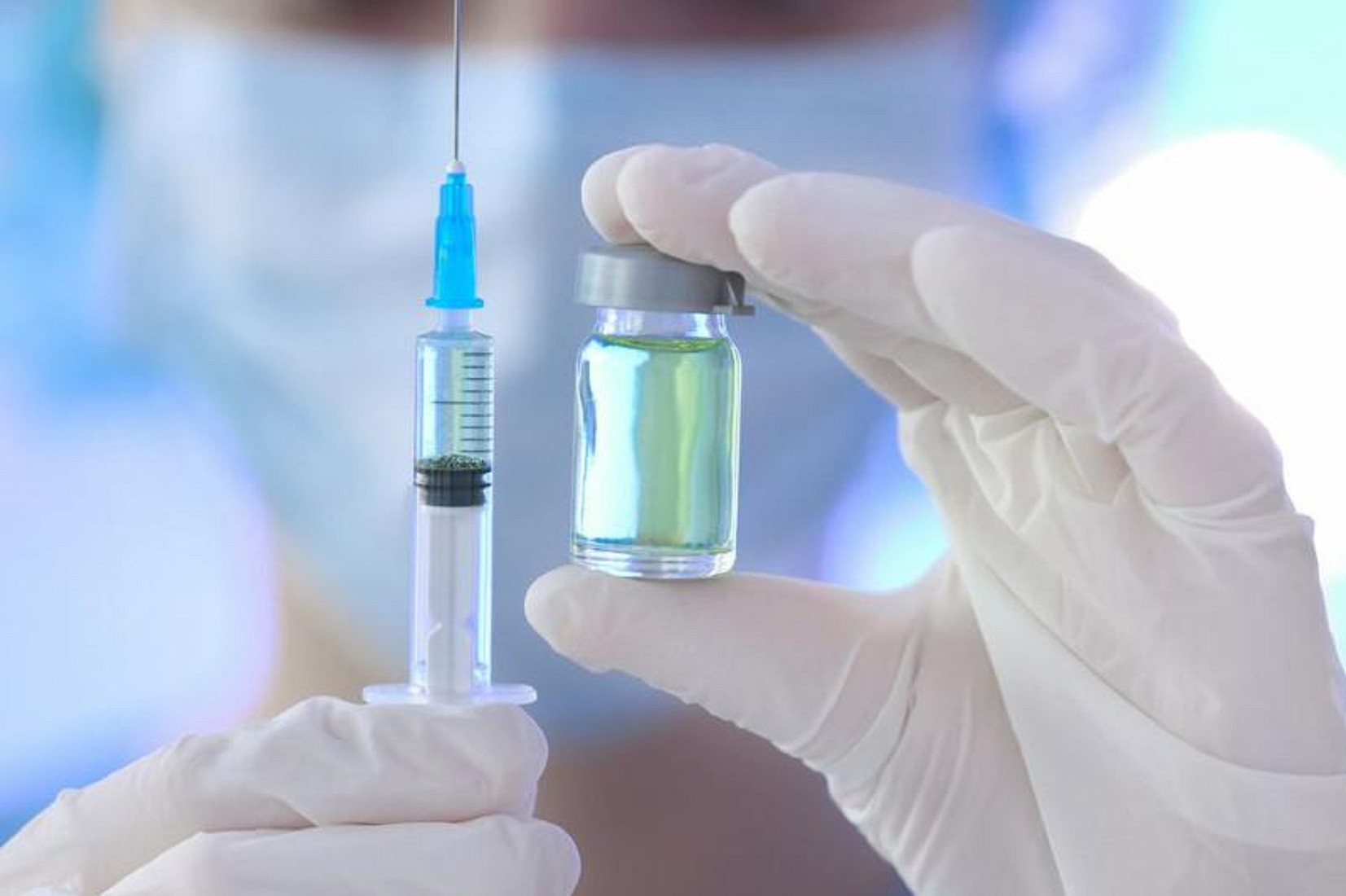 В Каменске продолжается вакцинация от COVID-19.