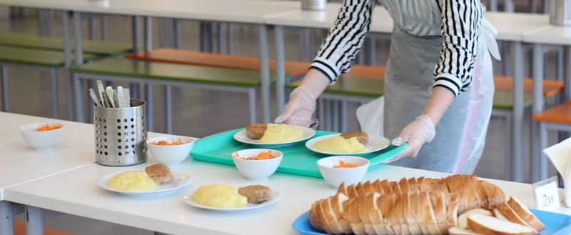 В Каменске пройдет конкурс в сфере общественного питания «Школа со вкусом»