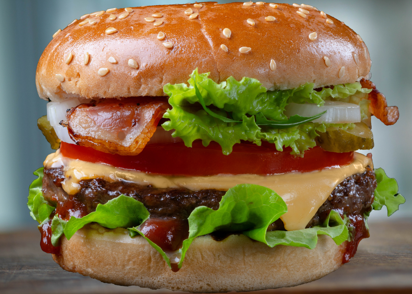 27 июля — День рождения гамбургера