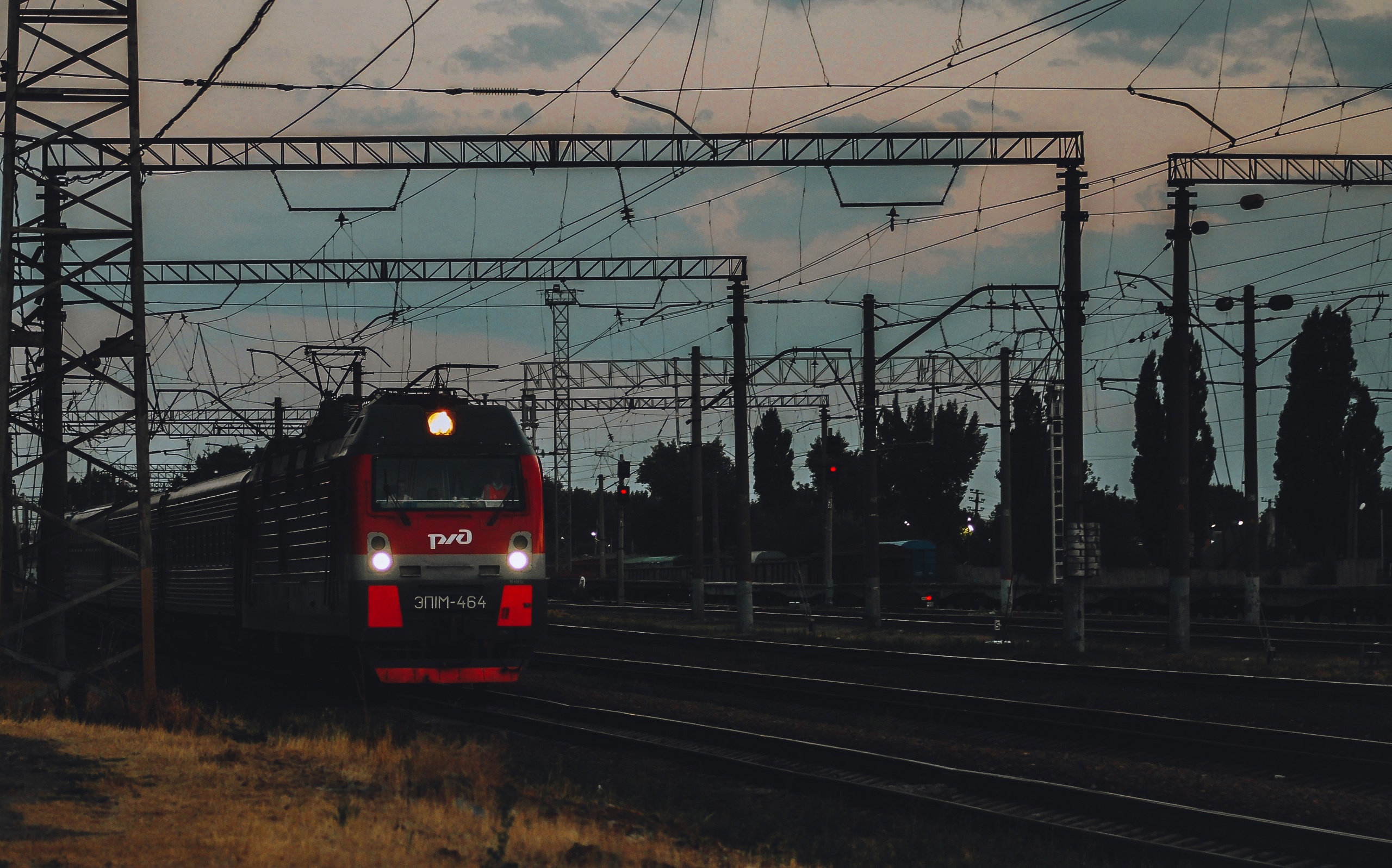В Каменске-Шахтинском будут закрыты три железнодорожных переезда