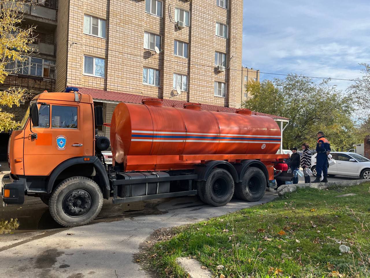 В Каменске-Шахтинском идет подвоз питьевой воды жителям - Каменск 24