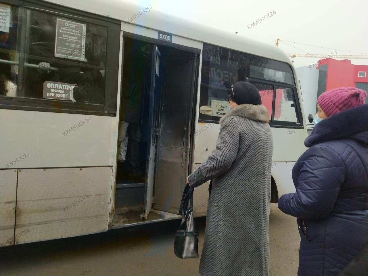 В Каменске временно перекроют движение по участку дороги по улице Ворошилова