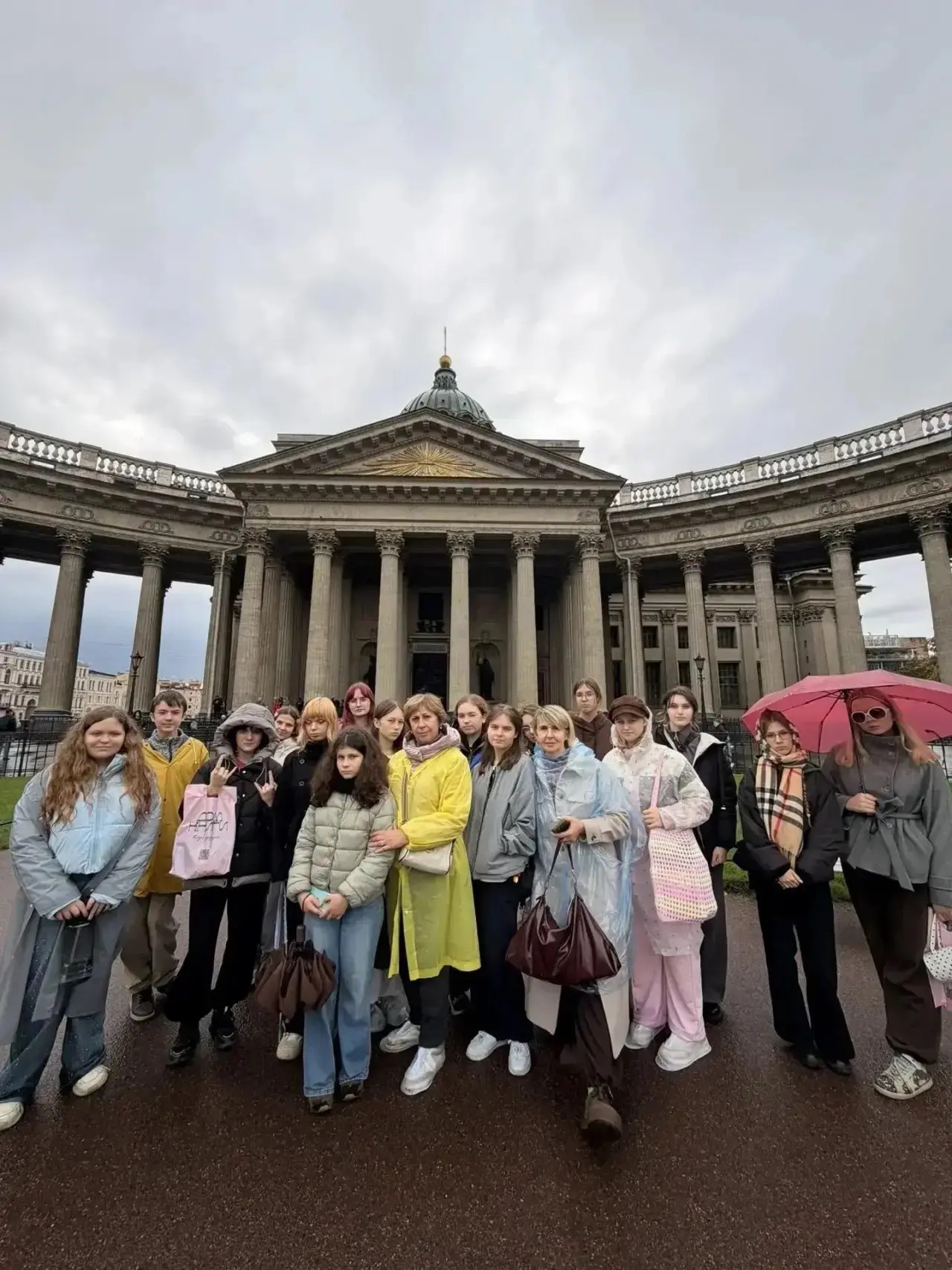 Учащиеся Детской школы искусств имени Минченкова продолжают радовать нас своими достижениями в творчестве.